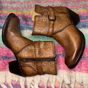 Leather Cowgirl Boots